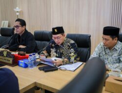 Rico Waas Ikuti Paripurna DPRD Medan Secara Daring