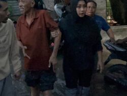 Anggota DPRD Medan Lailatul Badri Tinjau Banjir Di Pulo Brayan Darat I