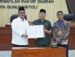 Paripurna DPRD Wali Kota Gunungsitoli Sampaikan Pendapat Akhir Ranperda Perubahan