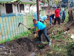 PT KPI RU II Brandan Bersama Forkopimcam Bersihkan Parit