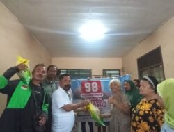 Forum Aktivis 98 Adakan Pembagian Tali Asih Di Medan