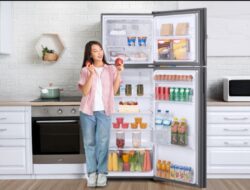 Sharp Mantapkan Dominasi Pasar Dengan Peluncuran Seri Lengkap Kulkas Dua Pintu