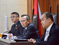 KPPU Sidang Perdana Dugaan Persekongkolan Tender Pipa Gas Cisem Tahap 2 Rp2,98 Triliun