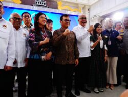 Pengurus PWI Pusat Periode 2025-2030 Dikukuhkan di Monumen Pers Solo