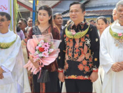Bupati Nias Barat Hadiri Pemberkatan Gereja Katolik Di Desa Tuhemberua