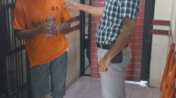 Kanit Reskrim Iptu Poltak.Tambunan.SH.MH saat mengintrogasi pelaku