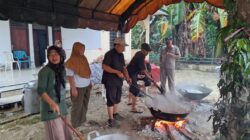 Sejak Hari Pertama Banjir PT Timbang Langsa Buka Dapur Umum dan Bagi Sembako