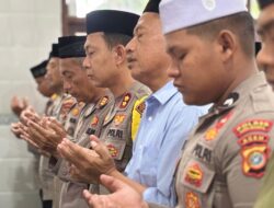 Polres Aceh Singkil Sholat Ghaib Untuk Korban Bencana Alam Sumatera Dan Semeru