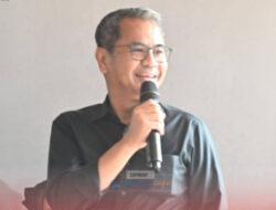 Bupati Nias Melayat Atas Berpulangnya Orang Tua Camat Hiliserangkai