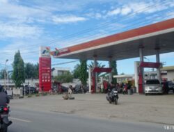 Dampak Banjir Mulai Teratasi, Antrean BBM di SPBU Abdya Kembali Tertib