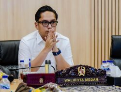 Rico Waas Ikuti Rapat Evaluasi Realisasi APBD Dengan Mendagri