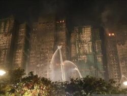 Kebakaran Apartemen Hongkong, 95 WNI Selamat, 35 Belum Ditemukan