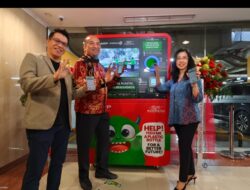 Sharp Perkuat Aksi Nyata Kurangi Sampah Plastik