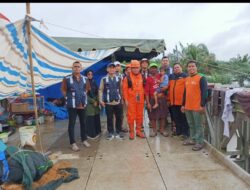 OJK Sumut Tanggap Bencana Banjir, Buat Posko Dan Dapur Umum Di Langkat