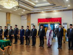 Rico Waas Lantik Direksi Tiga PUD