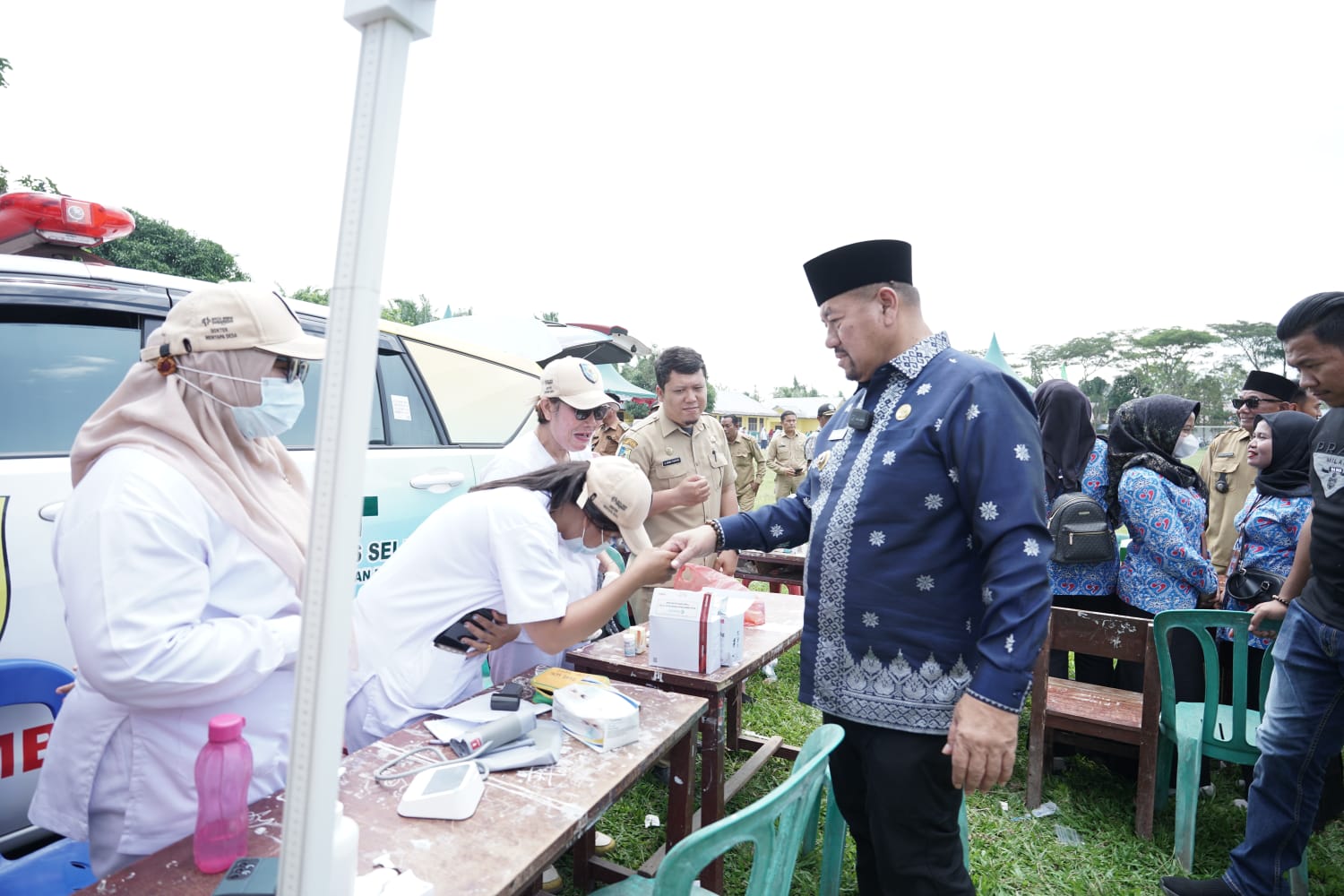 Teks fhoto Program Bupati Batubara H.Baharuddin Siagian SH,M.Si Sinergi Melayani Masyarakat (Berlayar), Bapenda Kabupaten Batubara membuka layanan pajak daerah di Desa Sei Balai, Kecamatan Sei Balai Selasa (13/01-2026).beritasore/ alirsyah