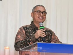 Sekda Nias Hadiri Perayaan Natal Dan Syukuran Tahun Baru UNIAS