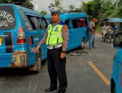 Angkot Versus Angkot, Belasan Penumpang Luka-luka 