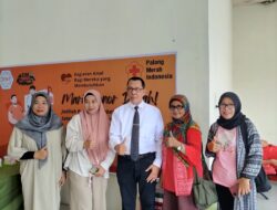 STIKP Gelar Donor Darah Dan Cek Kesehatan Gratis