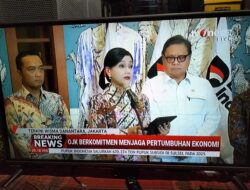 Friderica Widyasari Dewi Ditunjuk Sebagai Pengganti Ketua Dan Wakil Ketua Dewan Komisioner OJK