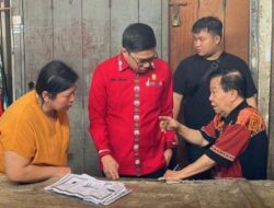 Agus Setiawan Minta Tunda Pemindahan Pedagang Pasar Sambas