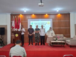 Dukung Pengembangan Potensi Siswa, SMAN 2 Medan Gelar Parenting dan Serahkan SK Komite