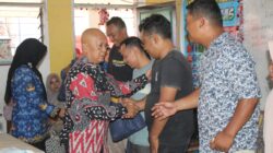 Menjelang Ramadhan, 124 Ortu Siswa SDN 076 Panyabungan Terima Bantuan Sembako