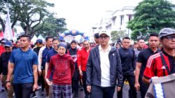 Rico Waas Lepas Ribuan Peserta Jalan Santai HUT Ke-79 Harian Waspada