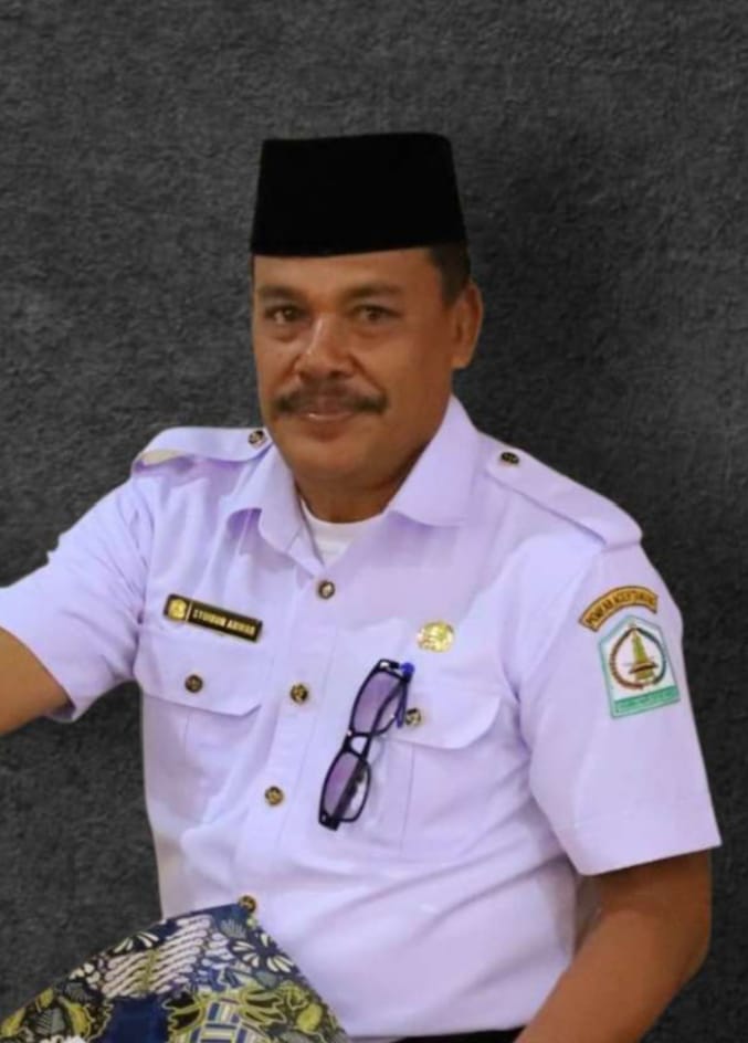 Plt Sekdakab Aceh Tamiang, Drs. Syuibun Anwar. (Foto:Yusri).