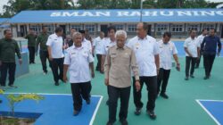 Teks fhoto Wabub Asahan Rianto SH,M.AP dampingi Wagubsu Surya BS,c mengunjungi SMAN Kecamatan Rahuning Rabu (4/3-2026).beritasore/alirsyah