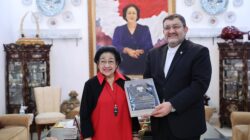 Megawati Terima Dubes Iran