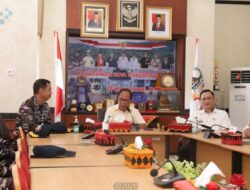 Wakil Wali Kota Gunungsitoli Terima Audiensi Komandan KRI Bung Karno-369