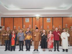 Wali Kota Gunungsitoli Lantik Penjabat Kepala Desa