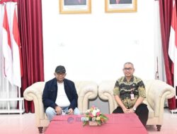 Sekda Nias Antar Kepulangan Wakil Menteri Ketenagakerjaan Di Bandara Binaka