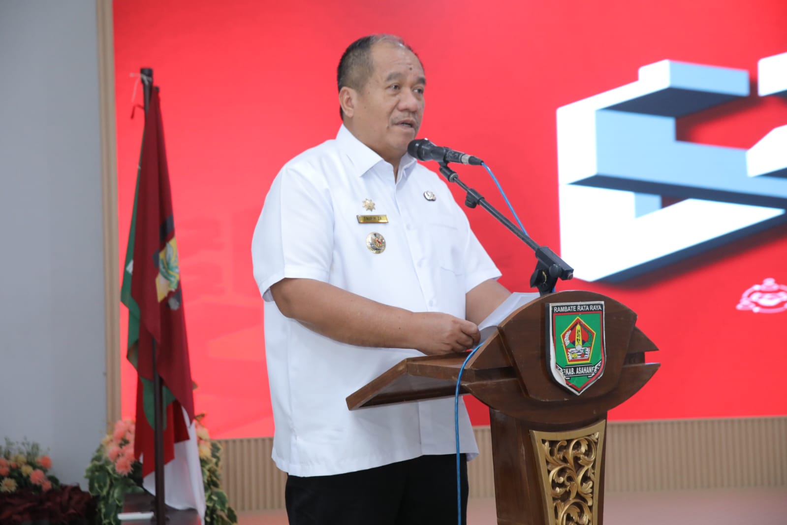 Teks fhoto Bupati Kabupaten Asahan Taufik Zainal Abidin Siregar S.Sos M.Si menghadiri Milad Ke-62 Ikatan Mahasiswa Muhammadiyah (IMM) di Aula Melati Kantor Bupati Asahan Senin (16/3-2026).beritasore/alirsyah