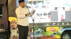 Teks foto: Gubernur Sumatera Utara (Sumut) Muhammad Bobby Nasution meluncurkan layanan Internet Gratis Ruang Publik di 8 Kota se Sumut, peluncuran ini dilaksanakan di Pelataran Masjid Agung Al-Abrar Kota Padang Sidempuan, Minggu (1/3/2026) malam.