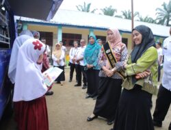 Bunda Literasi Asahan Keliling Tinjau Perpustakaan Aek Ledong