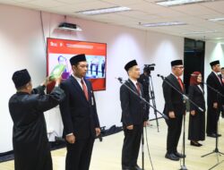 OJK Lantik Kepala Departemen Dan Kepala OJK Daerah