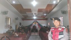 Teks fhoto Personil Sat Samapta Polres Batubara menggelar kegiatan Pengamanan Ibadah Geraja memperingati Wafat Isa Almasih dan Hari Paskah (Pada Gereja yang ada di wilayah Kabupaten Batubara) Jum'at (03/4-2026).beritasore/ alirsyah