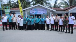 Teks fhoto Ketua TP PKK Asahan Ny.Yusnila Indriati Taufik kunjungi Lomba PHBS di Kecamatan Air Batu Rabu (8/4-2026).beritasore/alirsyah