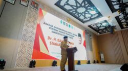 Teks fhoto Bupati Batubara H.Baharuddin Siagian SH,M Si sambut Silaturahmi Para Tokoh Asahan-Labuhan Batu (ASLAB) di Aula Kantor Bupati Batubara, Kecamatan Lima Puluh, Senin (13/4/2026). beritasore/alirsyah